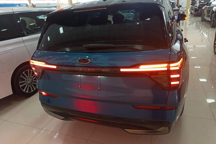 Used Ford Edge 2023 Ford Explorer L 2.0T EcoBoost Four-Wheel Drive 7-Seater Supreme Model
