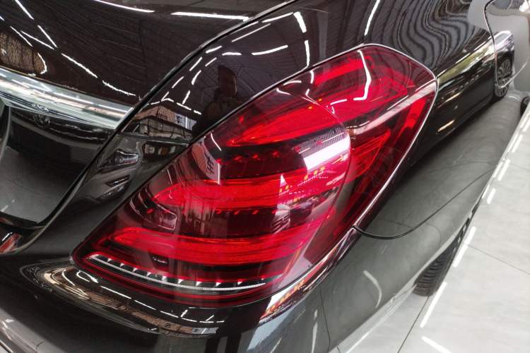 Used Mercedes-Benz S-Class 2019 S 320 L
