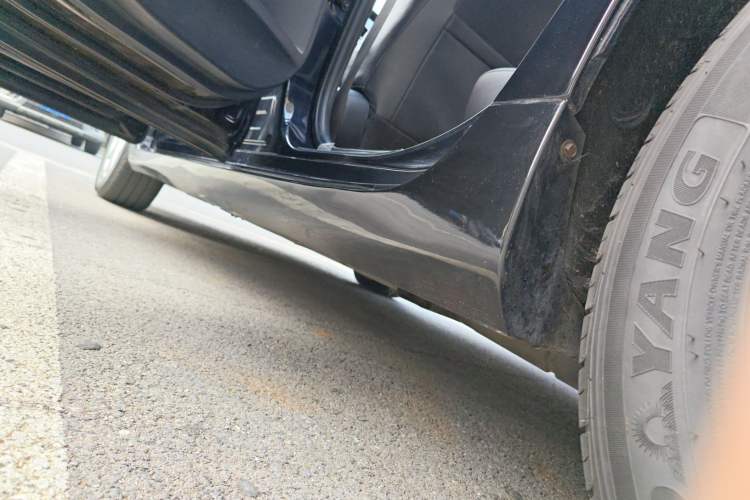 Used Toyota Camry 2015 2.0G Premier Edition
