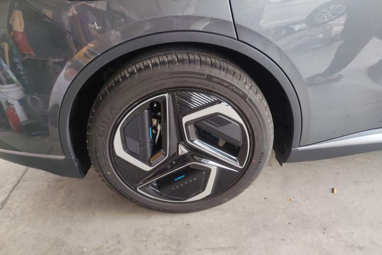 Used  L07 2024 530Max Pure Electric Version