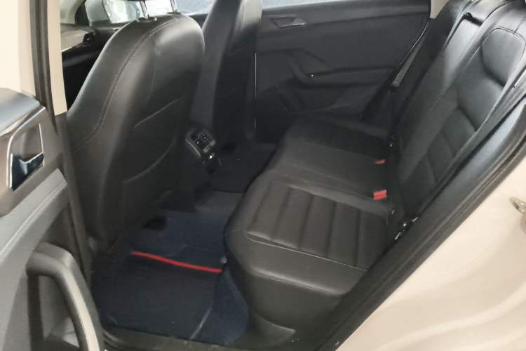 Used Volkswagen Tharu 2021 280TSI Two-Wheel Drive Comfort Edition
