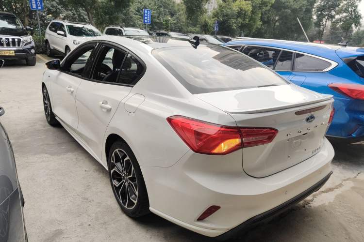 Used Ford Focus 2020 Sedan EcoBoost 180 Automatic ST Line
