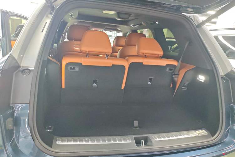 Used Hima AITO M9 2024 Range-Extended Ultra Version 42 kWh 6-Seater Model
