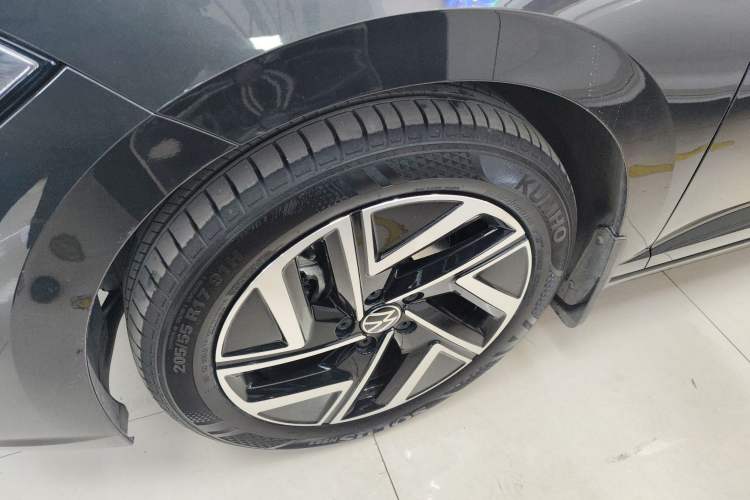 Used Volkswagen Sagitar 2025 Revised Version 2 300TSI DSG Excellence Edition
