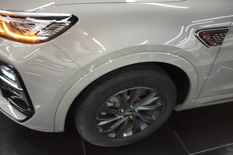 Used Hongqi HS5 2023 2.0T Qixiang Pro Edition
