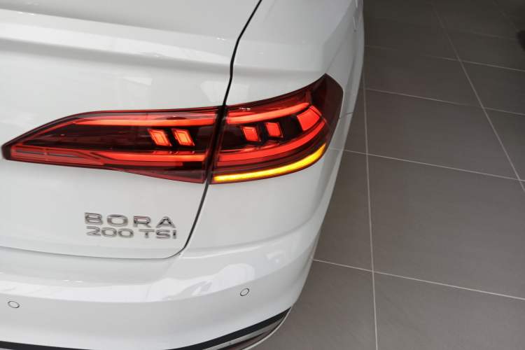 Used Volkswagen Bora 2024 200TSI DSG Comfort Edition
