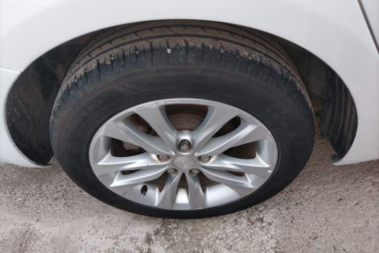 Used Buick Verano 2018 Sedan 20T Dual-Clutch Leading Model
