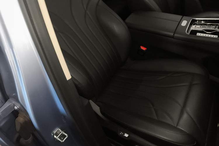 Used Chery Fengyun T9 2024 120 Long-Range Flagship Version 7 Seats Ternary Lithium