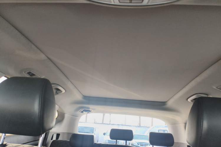 Used Hyundai Tucson 2019 280TGDi Dual-Clutch Two-Wheel Drive Fashion Edition China VI Standard
