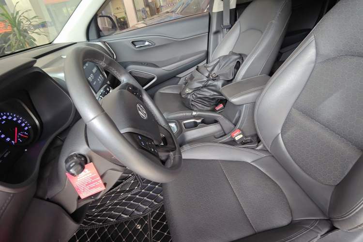 Used Hyundai ix35 2019 2.0L Automatic 2WD Zhiyong·Changxiang Edition China V Standard
