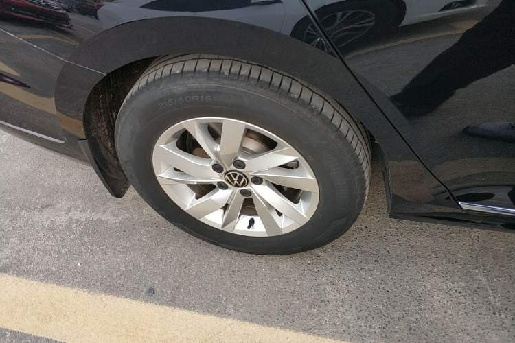 Used Volkswagen Passat 2024 280TSI Business Edition
