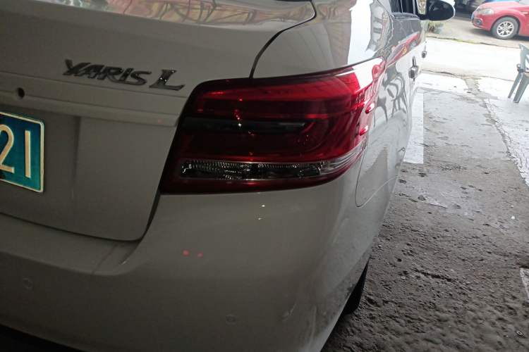 Used Toyota YARiS L 2017 1.5E CVT Dynamic Edition