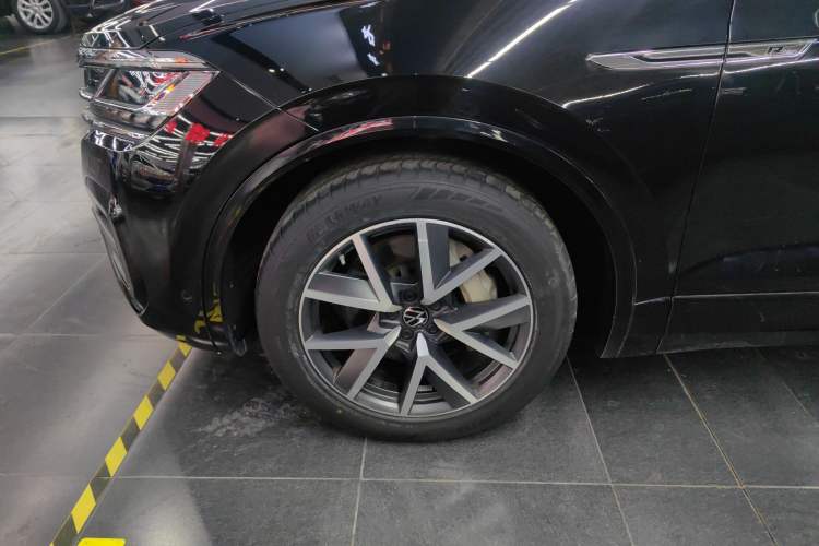 Used Volkswagen Touareg 2021 3.0 TSI Prestige Edition Classic Sport Package