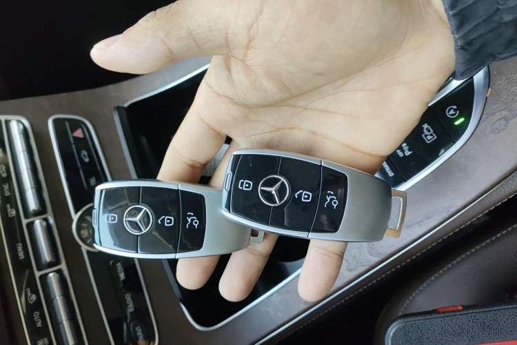 Used Mercedes-Benz E-Class 2018 Facelifted E 300 L Stylish Version
