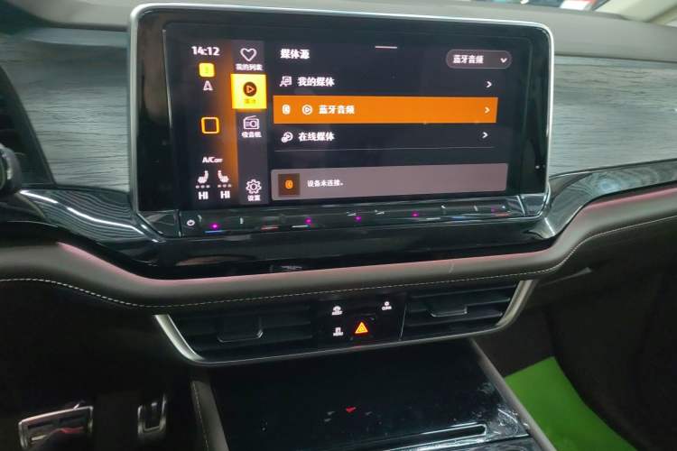 Used Volkswagen Viloran 2024 380TSI Luxury Edition
