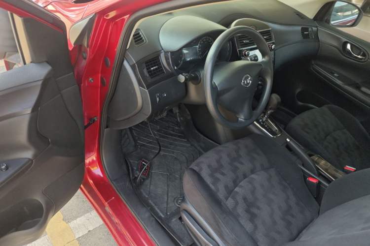 Used Nissan Tiida 2014 1.6L CVT Comfort Model