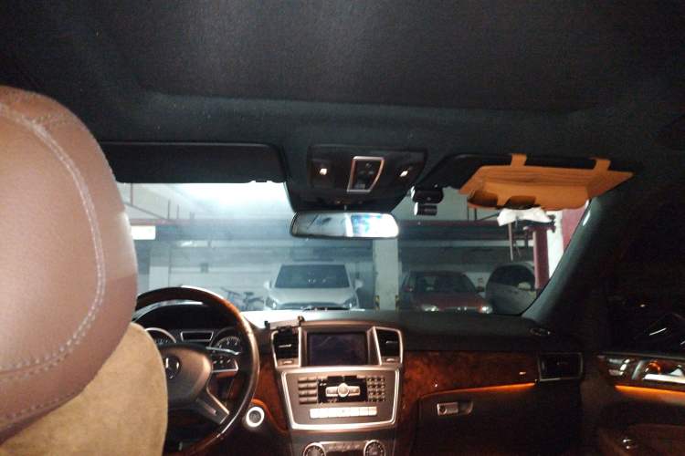 Used Mercedes-Benz M-Class 2014 ML 400 4MATIC Luxury Model