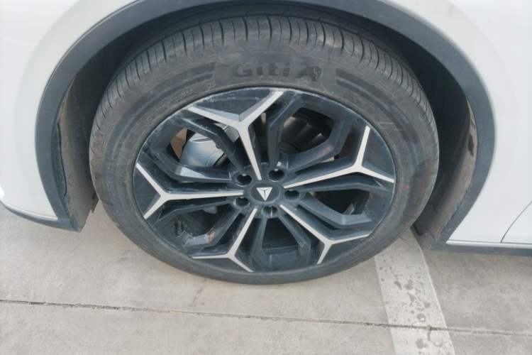 Used  SL03 2025 Extended-Range Sporty Version
