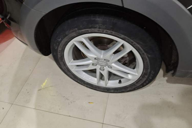 Used Audi Q5 2017 Plus 40 TFSI Technology Model