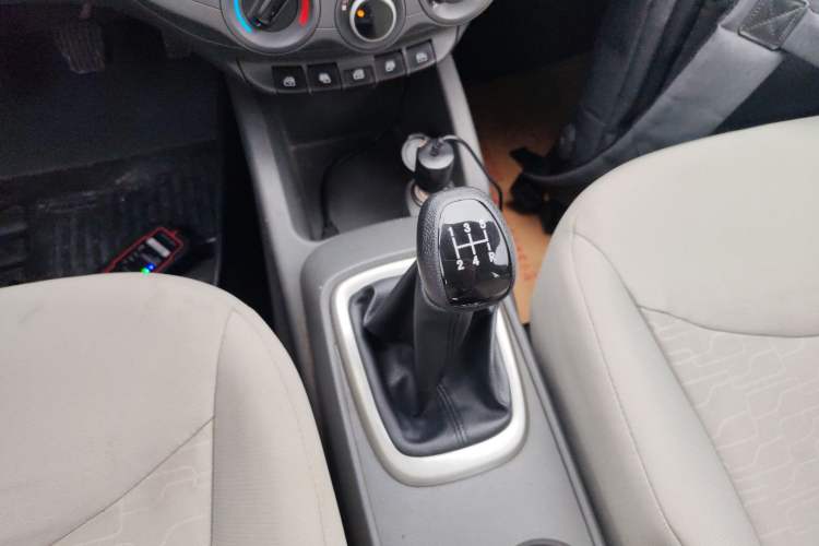 Used Chevrolet Sail 2015 Sail 3 1.5L Manual with Ideal Sunroof Edition
