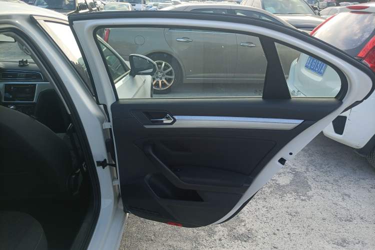 Used Volkswagen Lamando 2021 230TSI DSG Fashion Edition
