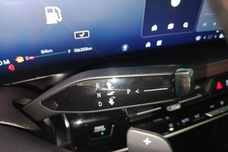 Used Buick Century 2023 2.0T Six-Seater Yinshi Edition