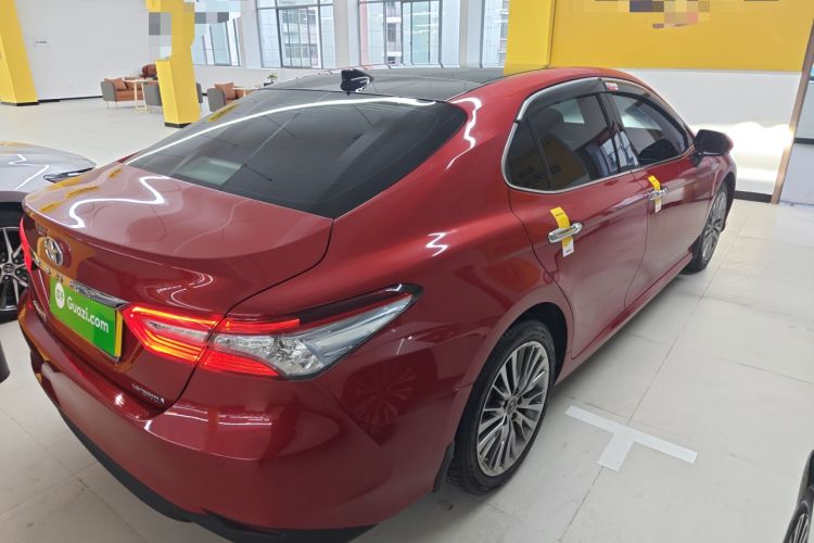 Used Toyota Camry 2019 Revised Version Dual-Engine 2.5HQ Flagship Edition
