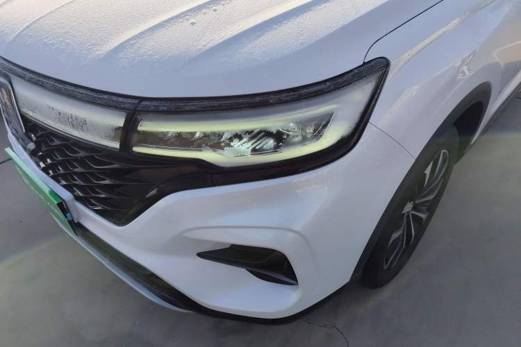 Used Roewe RX5 MAX 2021 Supreme Series 300TGI Automatic Luxury Cabin Edition
