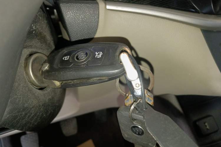 Used Buick Verano 2017 Sedan 15S Manual Entry-Level Model
