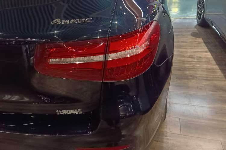 Used Mercedes-Benz GLC 2019 Facelift GLC 260 L 4MATIC Luxury Model