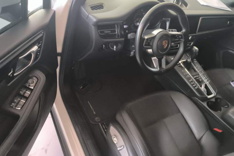 Used Porsche Macan 2018 Macan 2.0T