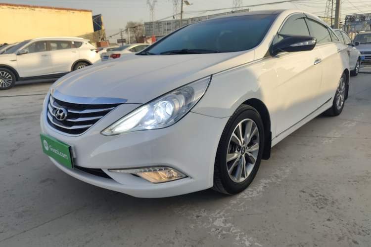 Used Hyundai Sonata 2014 2.4L Automatic Leading Edition China IV Standard
