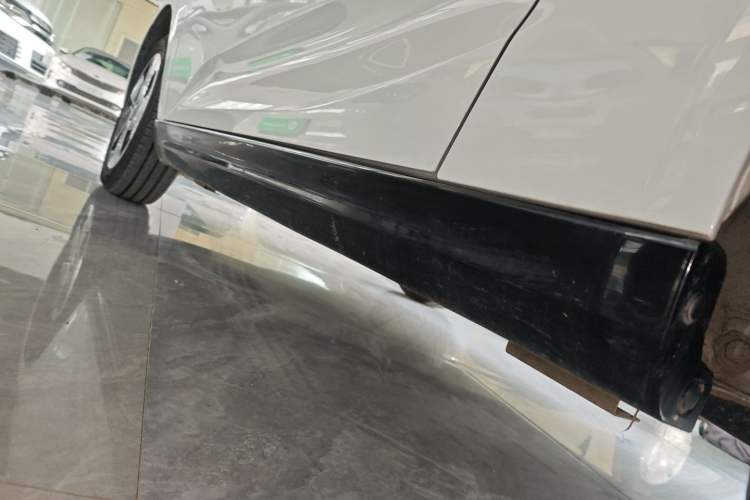 Used Cowin October 2023 201km Wave Rider Edition
