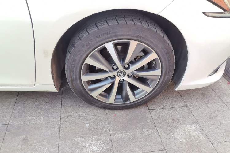 Used Lexus ES 2018 200 Excellence Edition China V Standard