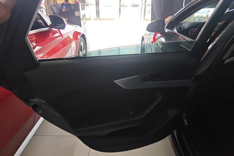 Used Audi A4L 2020 40 TFSI Fashion Dynamic Model
