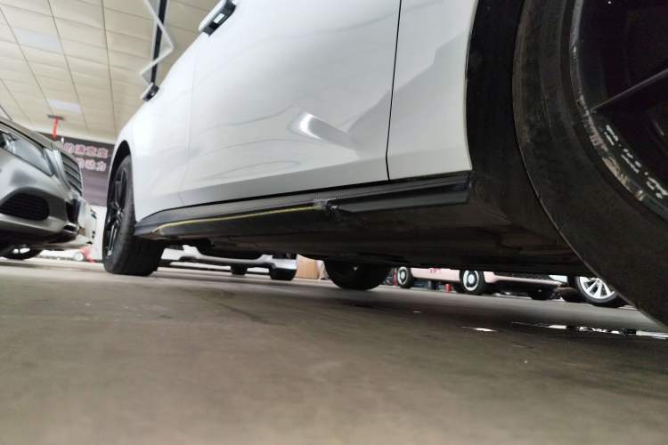 Used Changan UNI-V 2022 1.5T Smart Navigation Version
