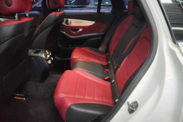 Used Mercedes-Benz GLC 2021 GLC 300 L 4MATIC Dynamic Model
