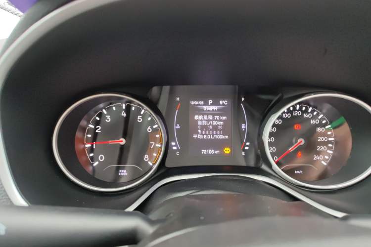 Used  Compass 2020 220T Automatic Leading Edition
