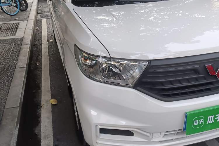 Used Wuling Hongguang V 2022 1.5L Jingqu Edition Electric-Assist LAR
