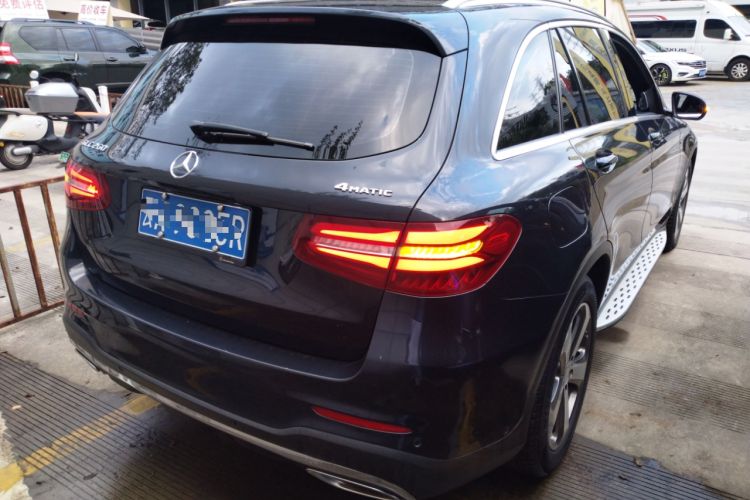 Used Mercedes-Benz GLC 2017 GLC 260 4MATIC Luxury Model