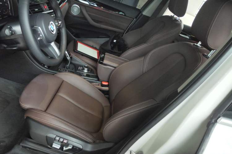 Used BMW X1 2022 sDrive25Li Leading Model
