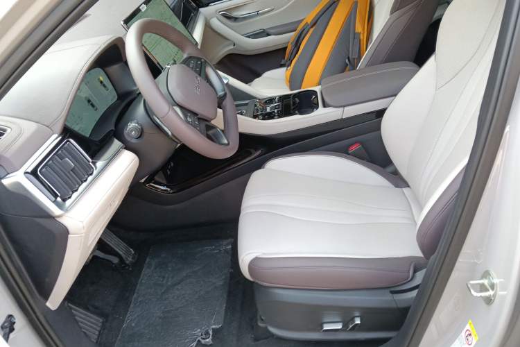 Used BYD Song PLUS New Energy 2025 DM-i Intelligent Driving 160KM Flagship Model
