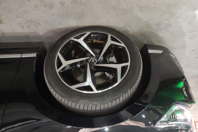 Used Volkswagen Magotan 2023 2 Million Units Limited Edition 280TSI DSG Leading Version