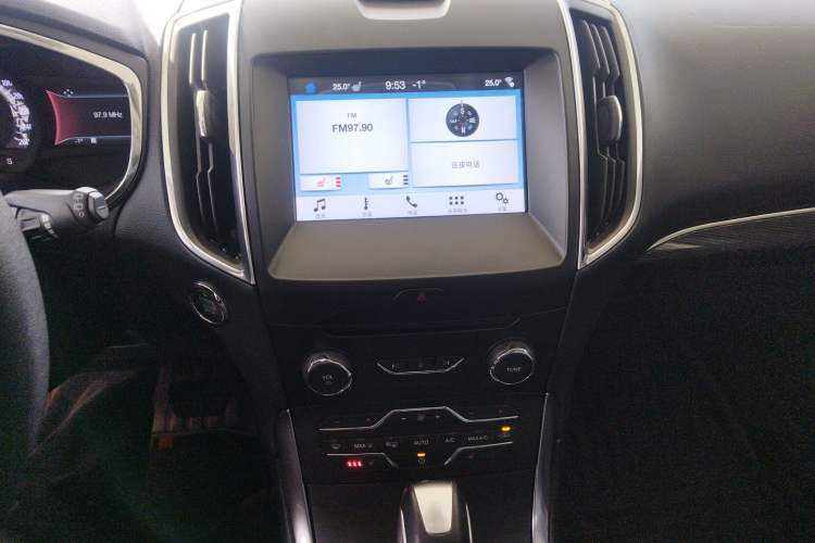 Used Ford Edge 2018 EcoBoost 245 Two-Wheel-Drive Titanium 7-Seater China VI Standard