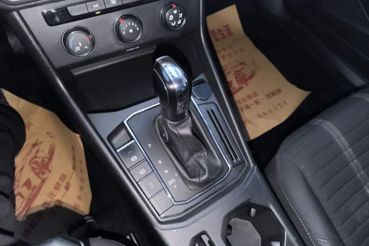 Used Volkswagen Lavida 2022 1.5L Automatic Vision Edition
