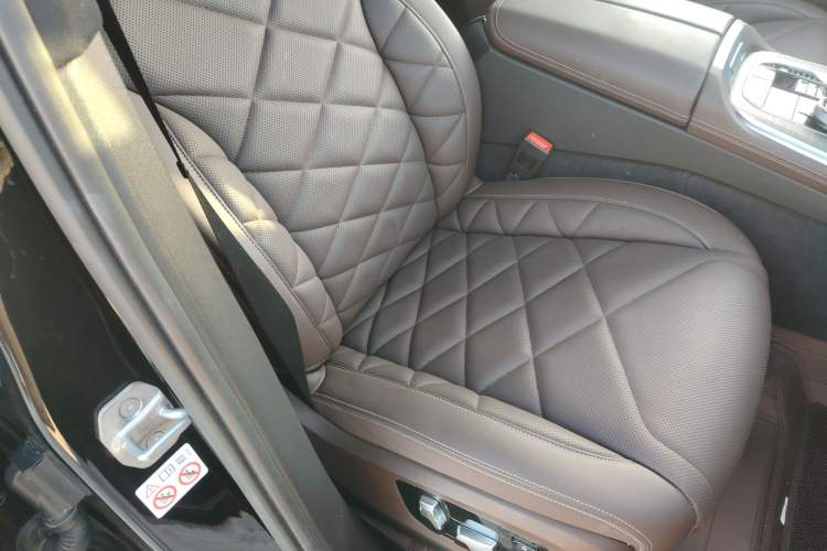 Used BMW X5 2023 xDrive 40Li M Sport Night Edition Package
