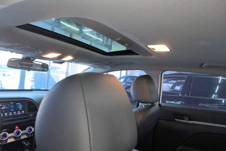 Used Hyundai Elantra 2019 1.5L CVT ZhiXuan – Elite Version