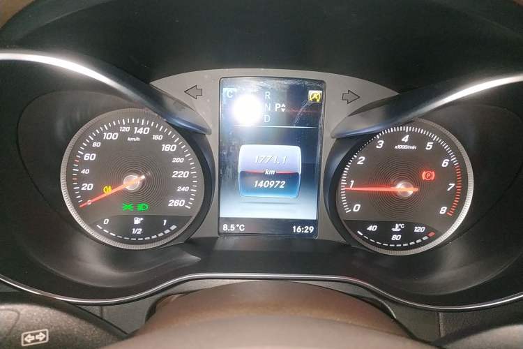 Used Mercedes-Benz GLC 2017 GLC 260 4MATIC Dynamic Edition
