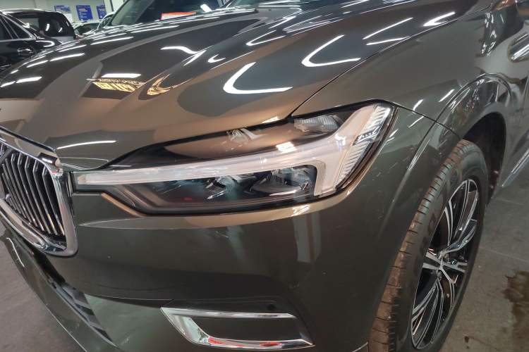 Used Volvo XC60 2021 T5 4x4 Smart Luxury Edition