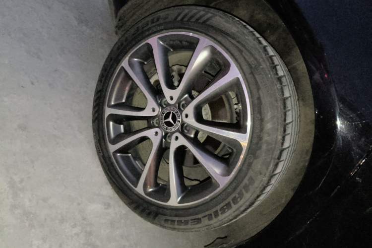 Used Mercedes-Benz E-Class 2019 Facelifted E 300 L Stylish Version
